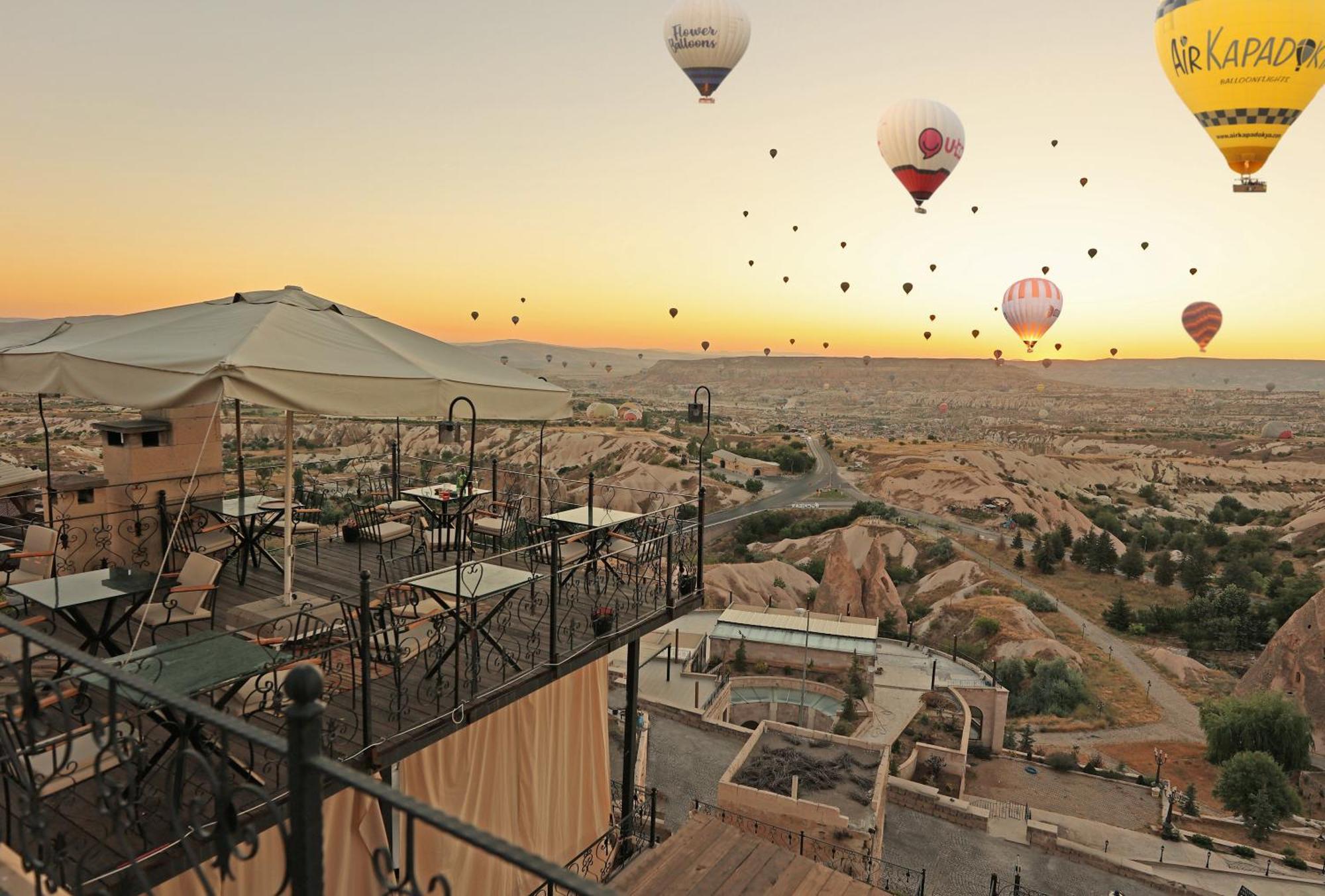 Simera In Cappadocia - Special Class - Best View Rooftop Uçhisar Exterior photo